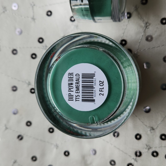 New Revel Nail Emerald Dip Powder - Picture 6 of 9